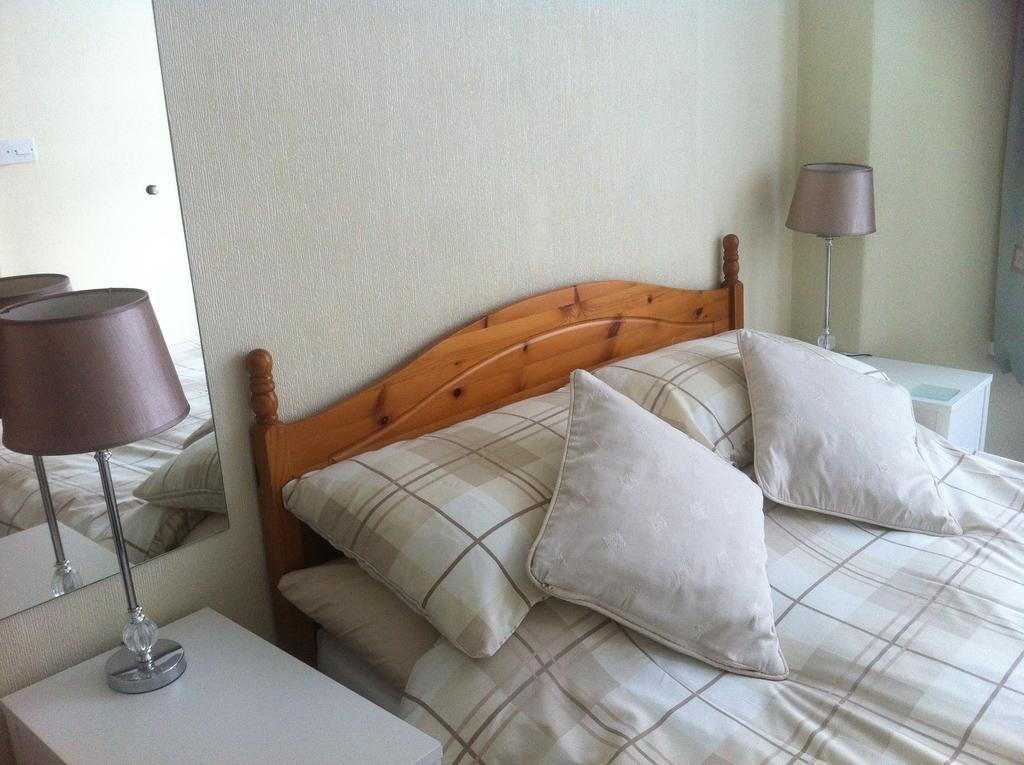 ווסטון סופר מארה Kenilworth Guest House חדר תמונה
