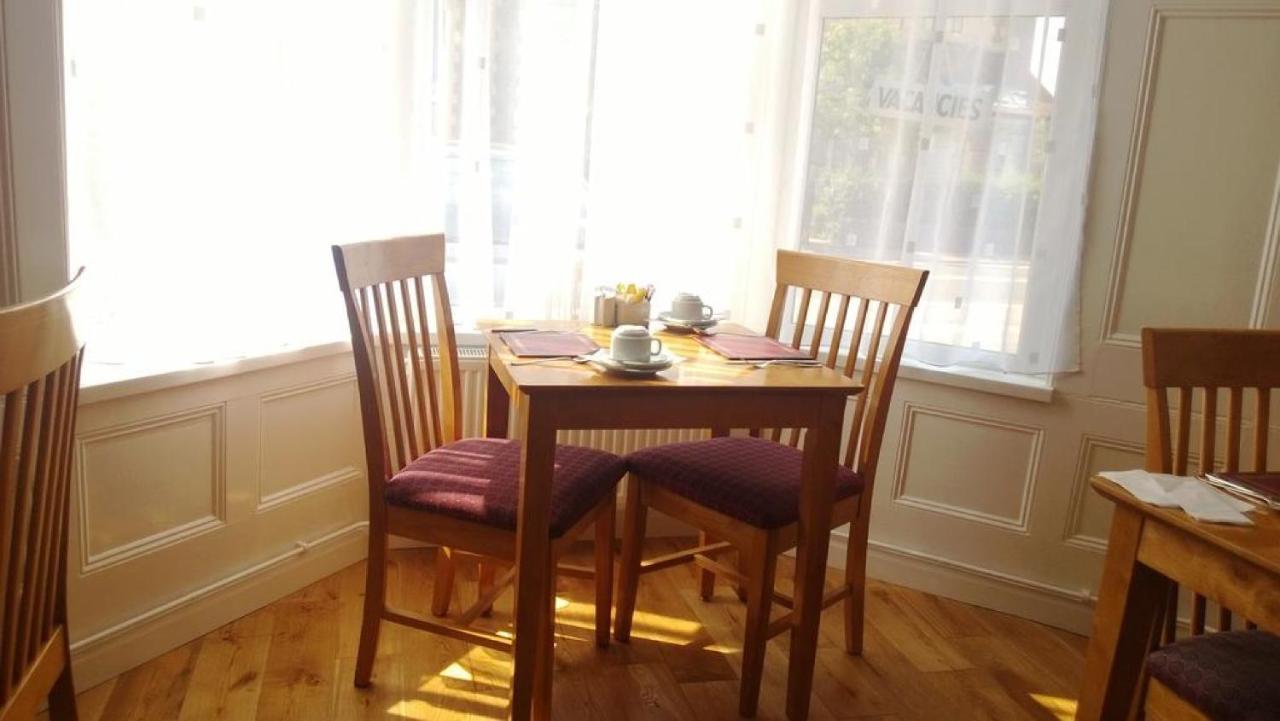 ווסטון סופר מארה Kenilworth Guest House מראה חיצוני תמונה